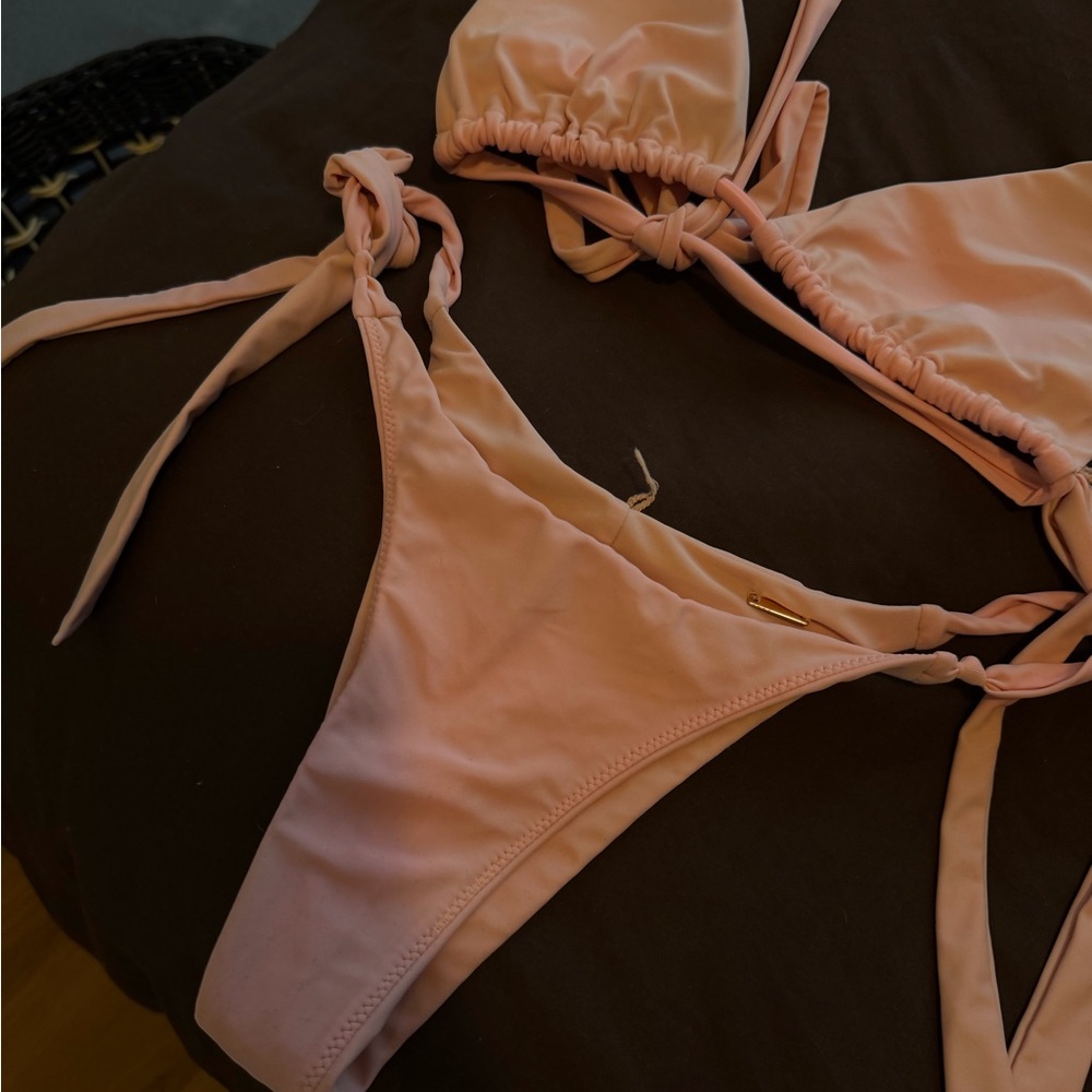 WHITE FOX bikini - Picture 4 of 11